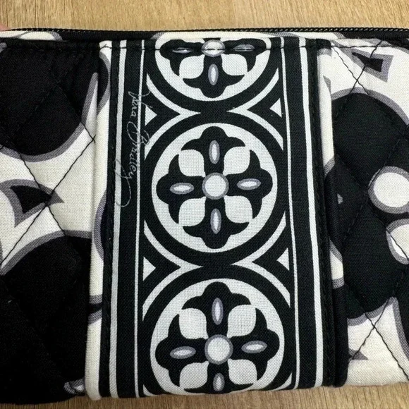 Vera Bradley Night and Day Accordion Style Zip Wallet Clutch - Picture 5 of 8